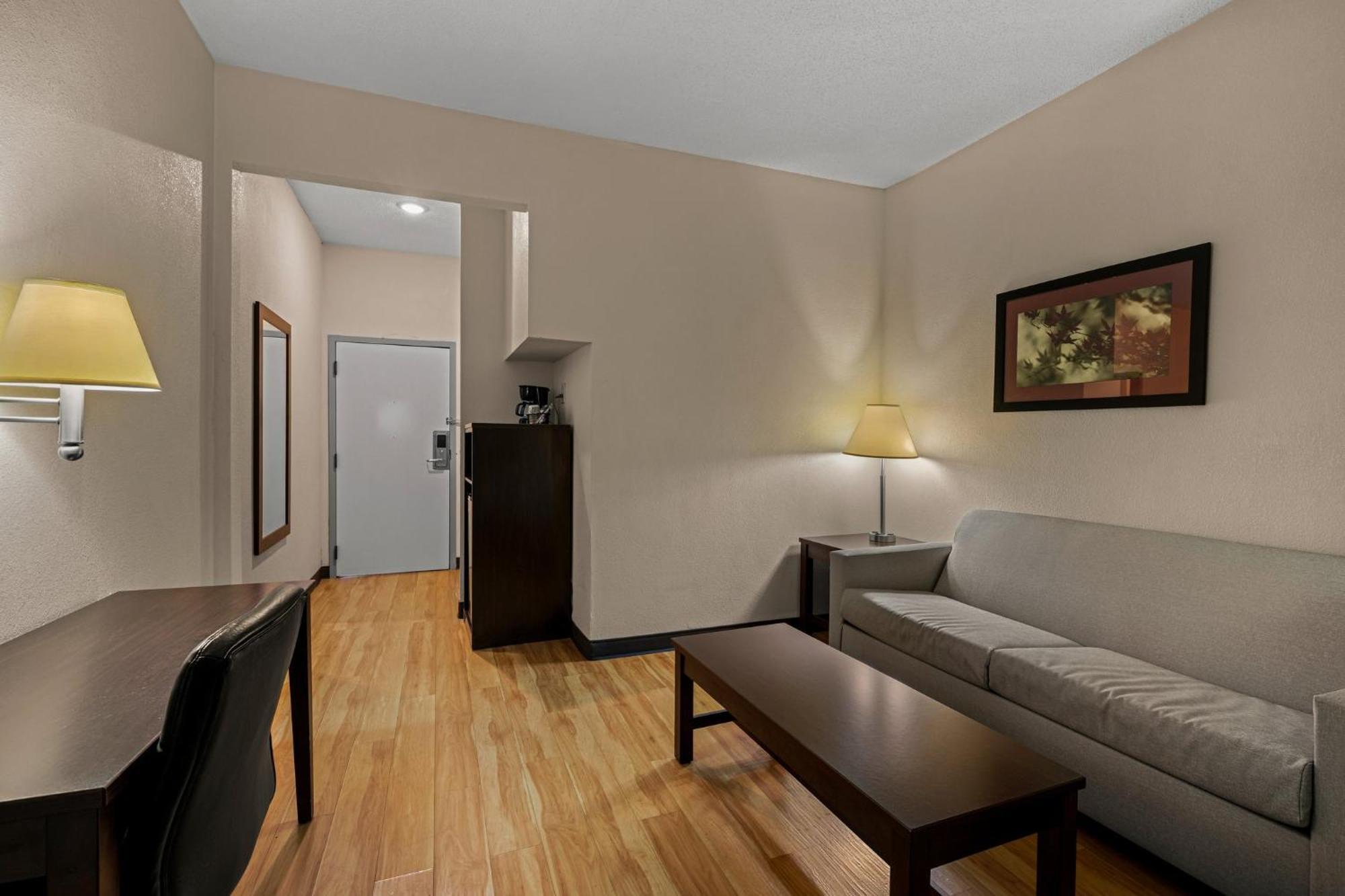 Red Roof Inn & Suites Albany, Ga Ngoại thất bức ảnh