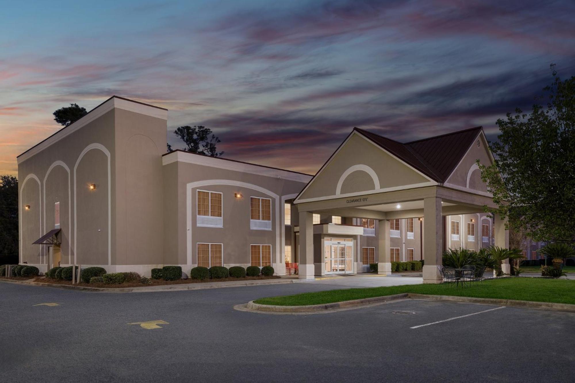 Red Roof Inn & Suites Albany, Ga Ngoại thất bức ảnh