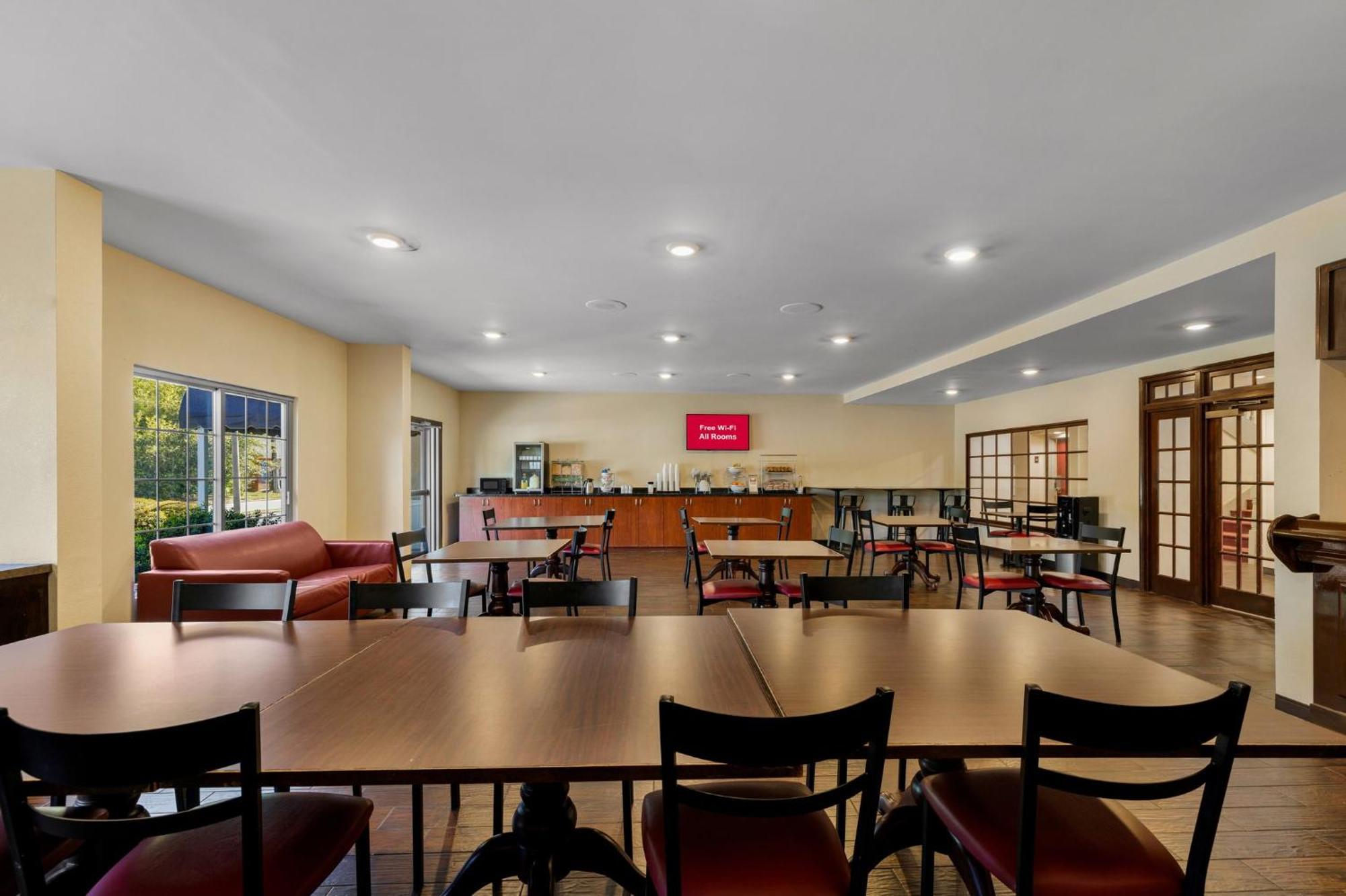 Red Roof Inn & Suites Albany, Ga Ngoại thất bức ảnh