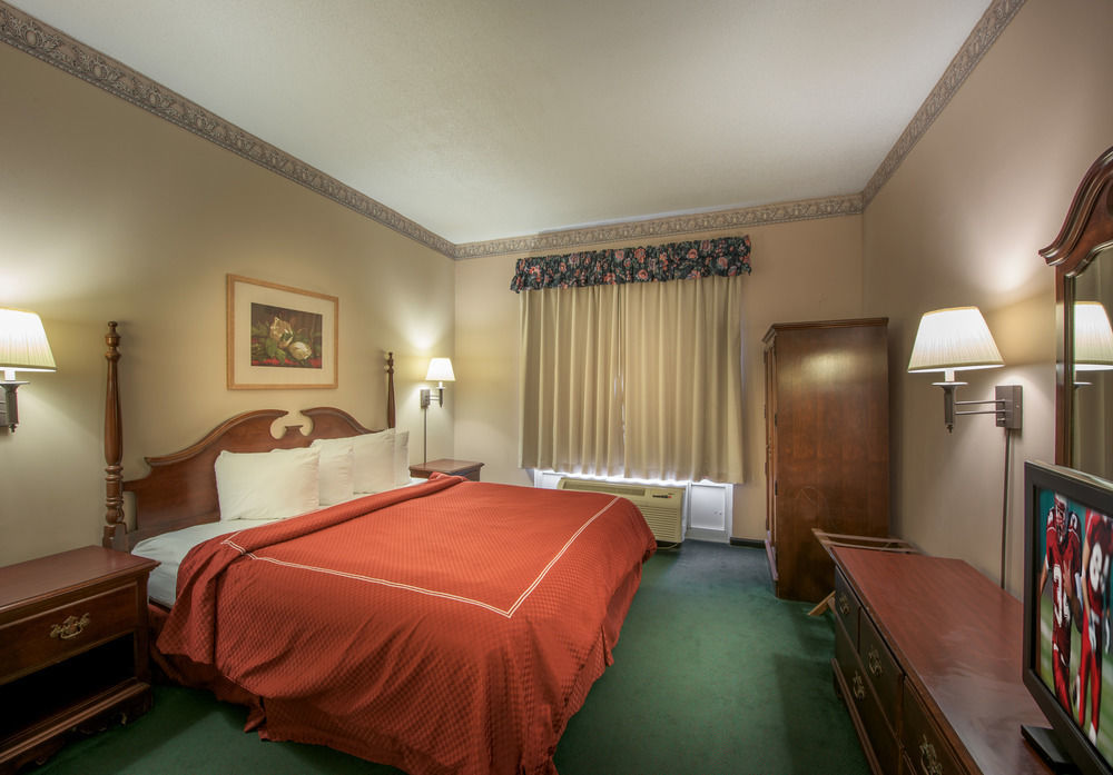 Red Roof Inn & Suites Albany, Ga Ngoại thất bức ảnh