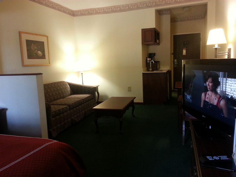 Red Roof Inn & Suites Albany, Ga Ngoại thất bức ảnh
